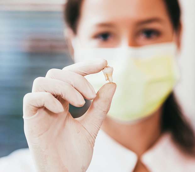 Maywood Tooth Extraction